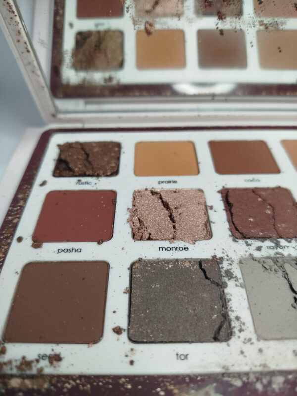NATASHA DENONA BIBA EYESHADOW PALETTE - Imagen 12